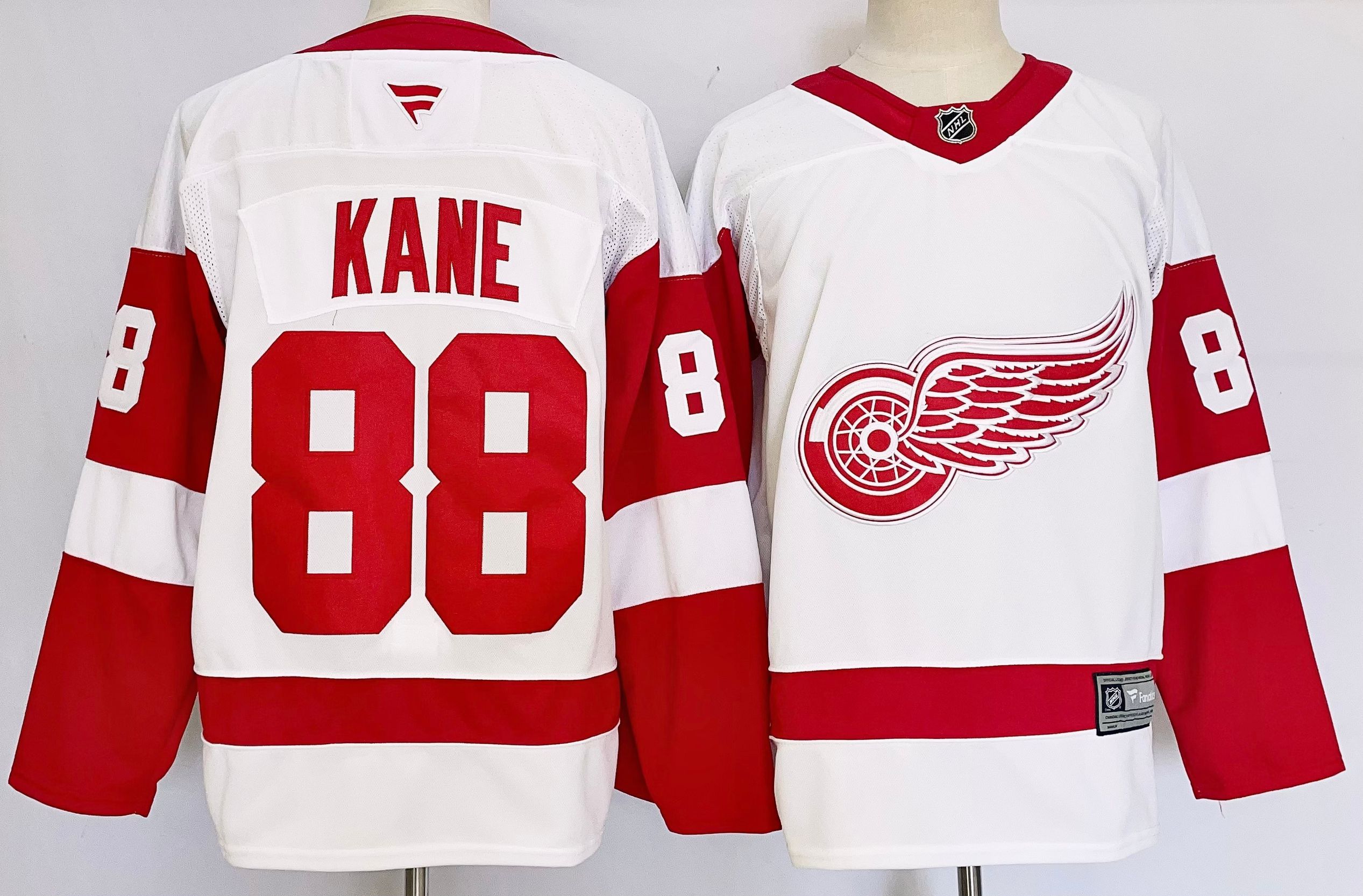 Men Detroit Red Wings #88 Kane White 2025 Home Premier Player NHL Jersey